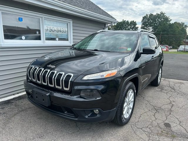 2016 Jeep Cherokee Latitude 4WD photo