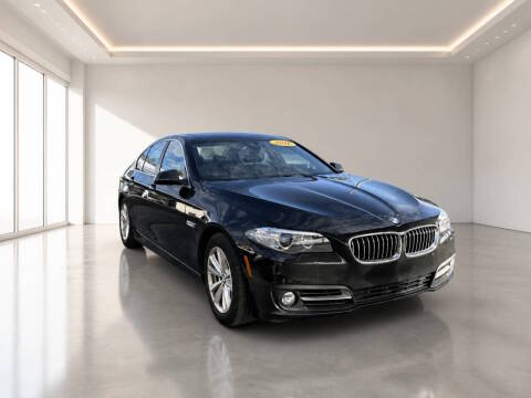 2016 BMW 5 Series 528i xDrive AWD photo