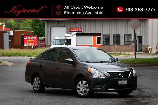 2016 Nissan Versa S Plus FWD photo