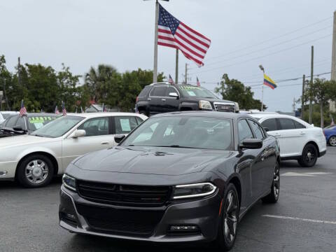2016 Dodge Charger SXT RWD photo