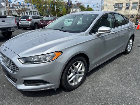 2016 Ford Fusion SE FWD photo