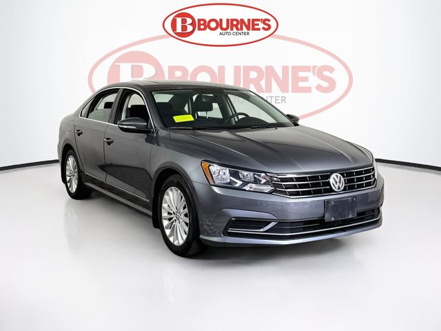 2016 Volkswagen Passat 1.8T SE FWD photo
