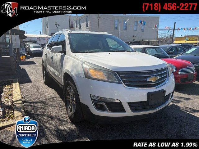 2015 Chevrolet Traverse LT AWD photo