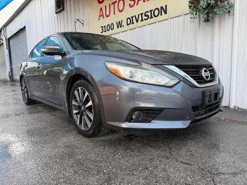 2016 Nissan Altima 2.5 SV FWD photo