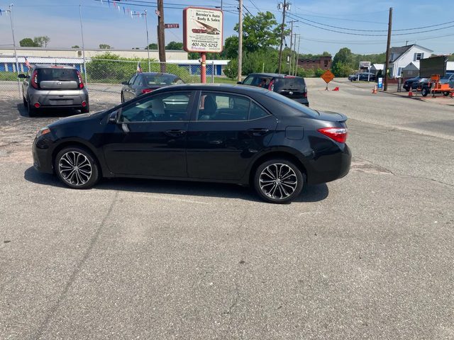 2016 Toyota Corolla S FWD photo