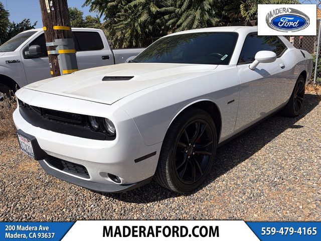 2016 Dodge Challenger R/T Plus RWD photo
