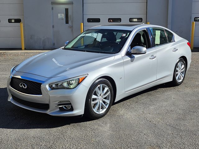 2015 Infiniti Q50 Premium RWD photo