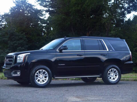 2015 GMC Yukon SLE 4WD photo