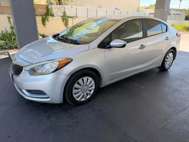 2016 Kia Forte LX FWD photo