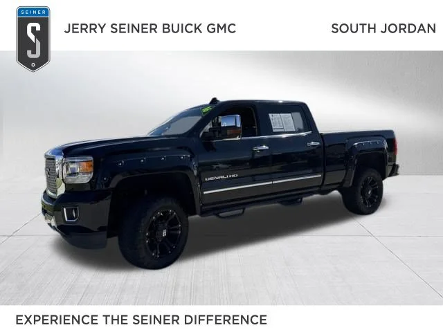 2016 GMC Sierra 2500HD Denali 4WD photo