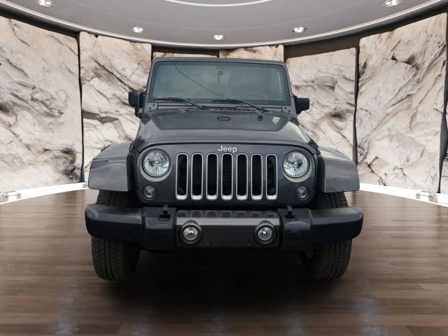 2016 Jeep Wrangler Sahara 4WD photo