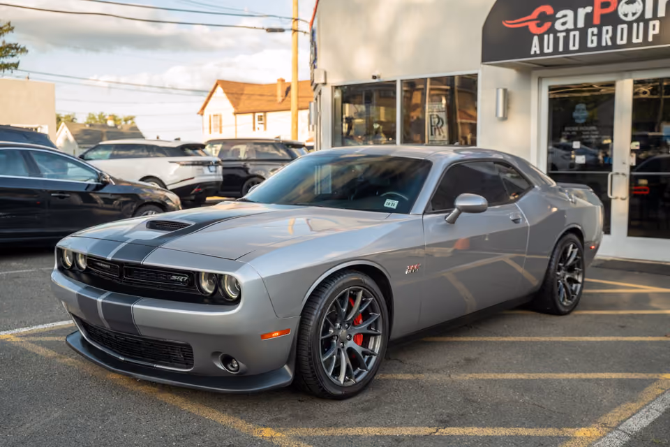 2016 Dodge Challenger SRT 392 RWD photo