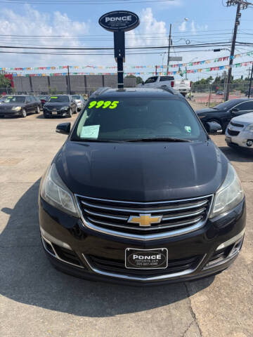 2016 Chevrolet Traverse LT FWD photo