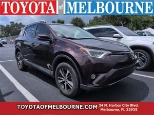 2016 Toyota RAV4 XLE FWD photo