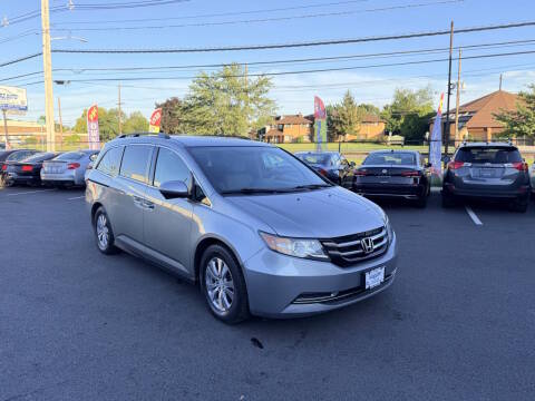 2016 Honda Odyssey SE FWD photo
