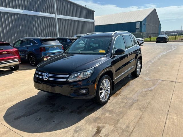 2016 Volkswagen Tiguan SE AWD photo