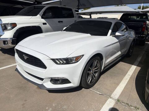 2016 Ford Mustang EcoBoost RWD photo
