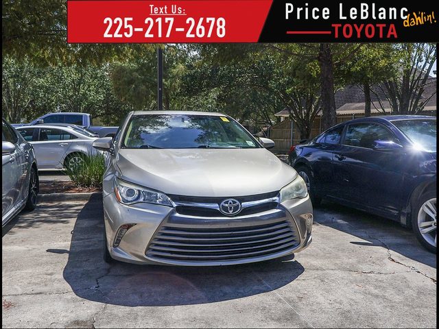 2016 Toyota Camry XLE FWD photo