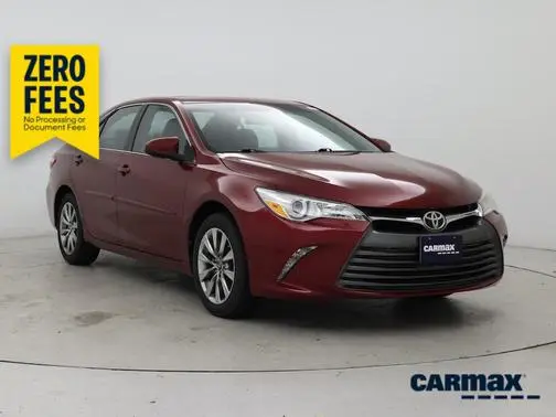 2016 Toyota Camry XLE FWD photo