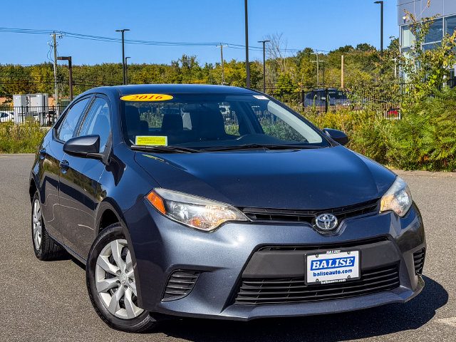 2016 Toyota Corolla LE FWD photo