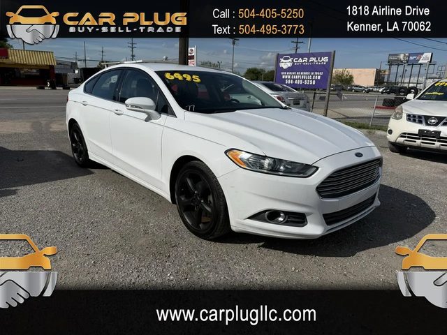 2015 Ford Fusion SE FWD photo