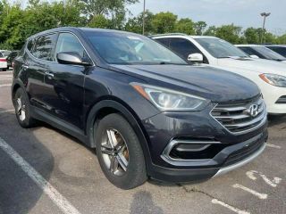 2017 Hyundai Santa Fe Sport 2.4L AWD photo