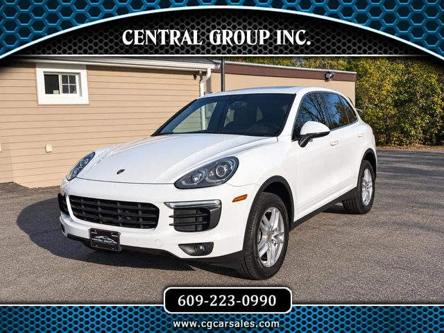 2016 Porsche Cayenne AWD photo
