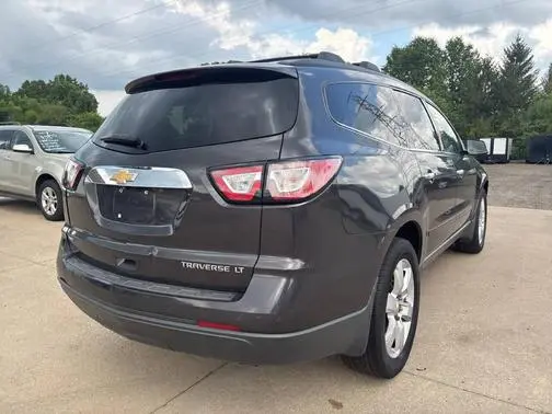 2016 Chevrolet Traverse LT AWD photo