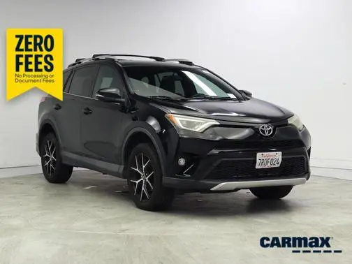 2016 Toyota RAV4 SE FWD photo