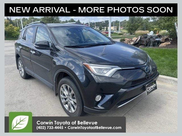 2016 Toyota RAV4 Limited AWD photo