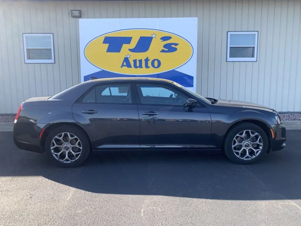 2016 Chrysler 300 300S AWD photo