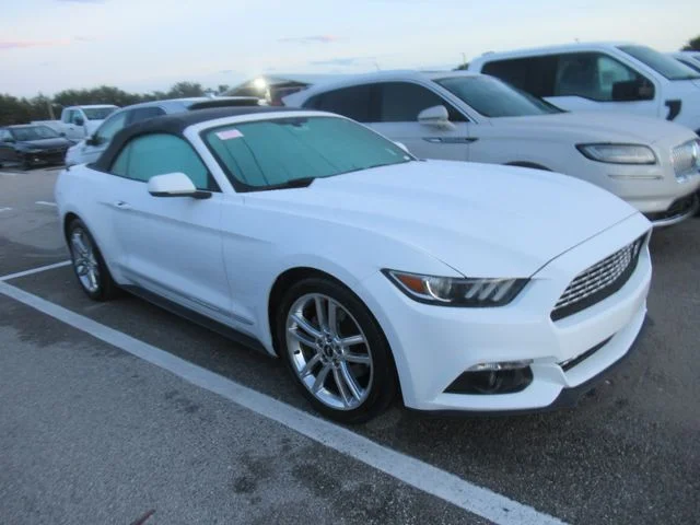 2016 Ford Mustang EcoBoost Premium RWD photo