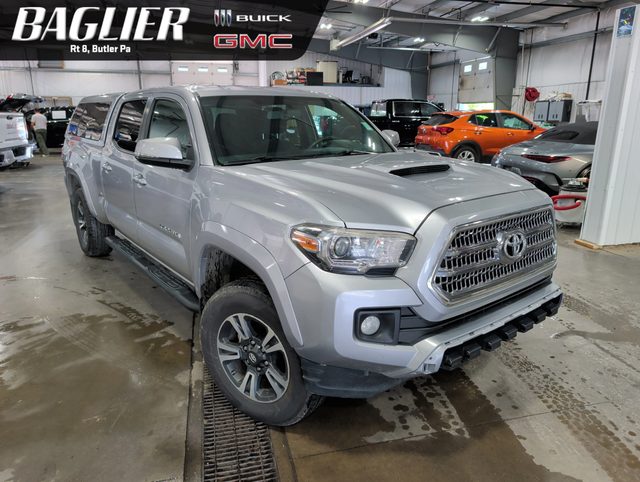 2016 Toyota Tacoma TRD Sport 4WD photo