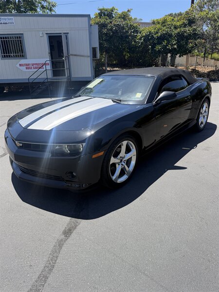 2015 Chevrolet Camaro LT RWD photo