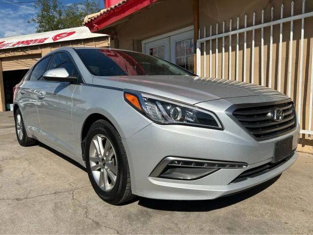 2015 Hyundai Sonata 2.4L SE FWD photo