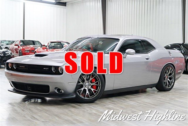 2015 Dodge Challenger SRT 392 RWD photo