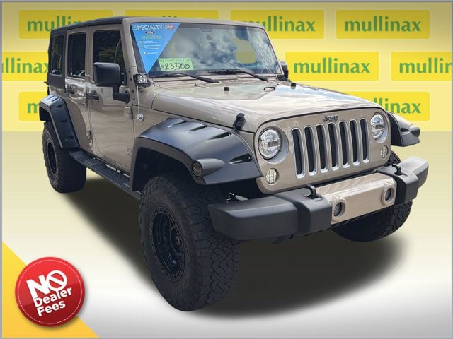 2016 Jeep Wrangler Unlimited Sahara 4WD photo