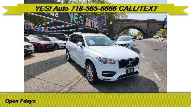 2016 Volvo XC90 T6 Momentum AWD photo