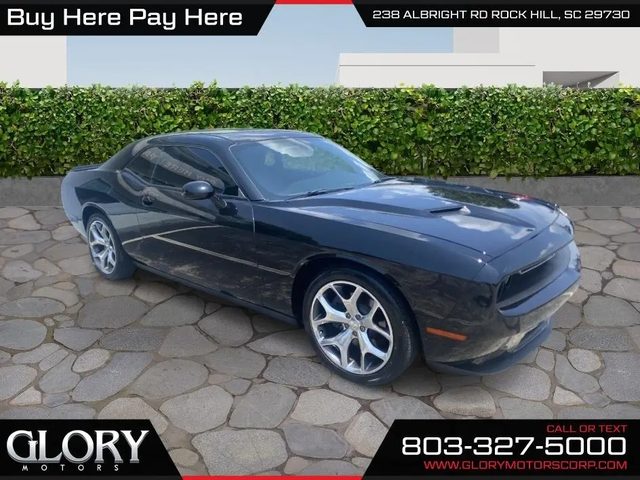 2016 Dodge Challenger SXT Plus RWD photo