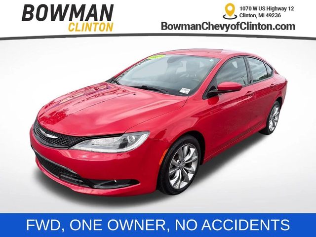 2016 Chrysler 200 S FWD photo