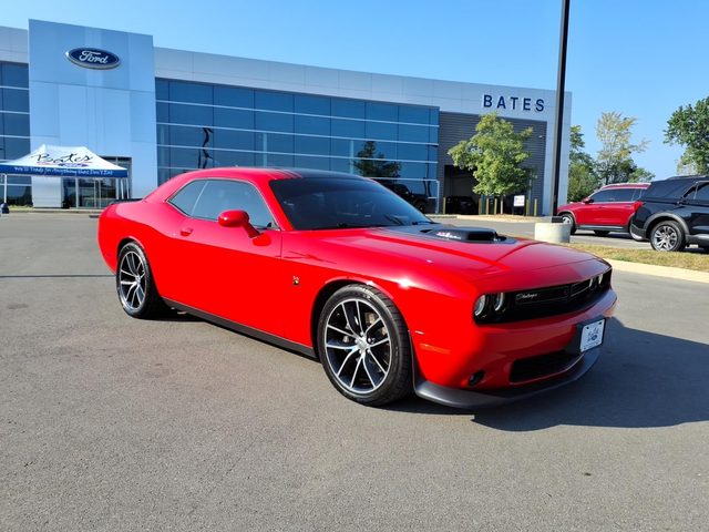 2016 Dodge Challenger 392 Hemi Scat Pack Shaker RWD photo