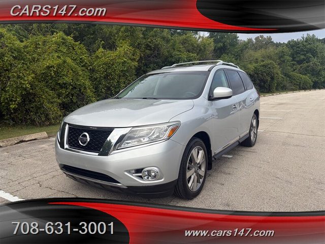 2015 Nissan Pathfinder Platinum 4WD photo