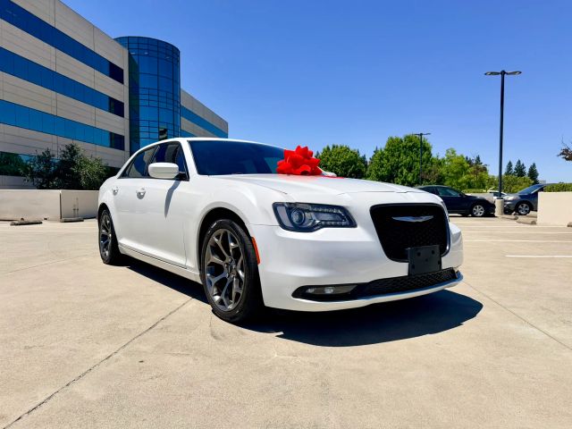 2016 Chrysler 300 300S RWD photo