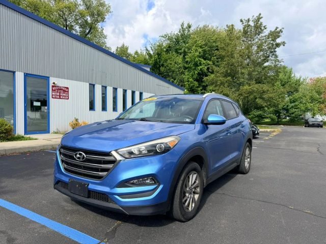 2016 Hyundai Tucson SE AWD photo