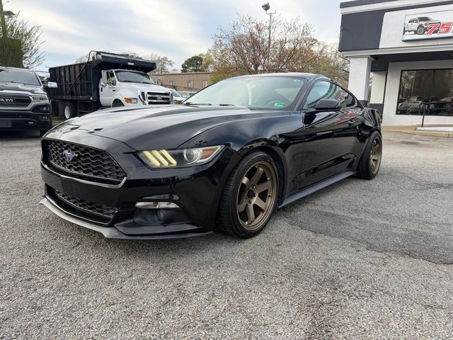 2016 Ford Mustang EcoBoost RWD photo