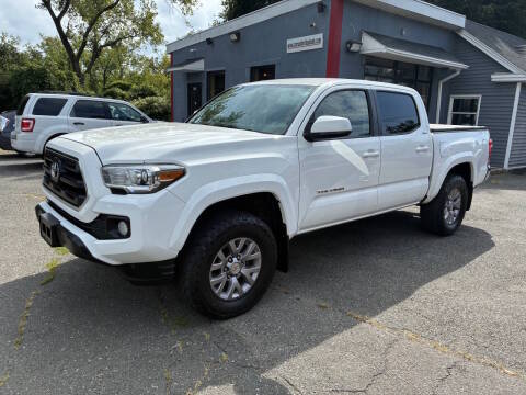 2016 Toyota Tacoma SR5 4WD photo