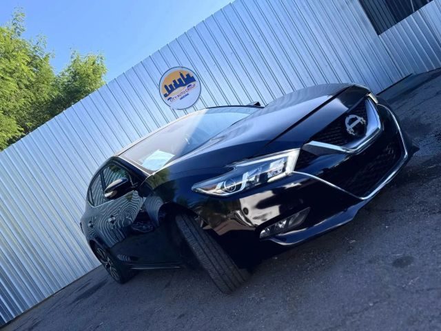2016 Nissan Maxima 3.5 Platinum FWD photo