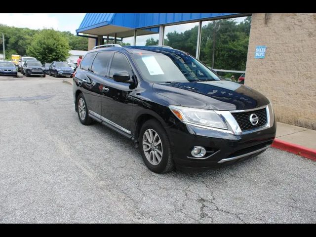 2016 Nissan Pathfinder SL FWD photo