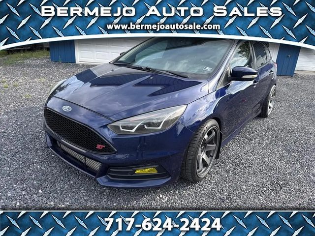 2016 Ford Focus ST FWD photo