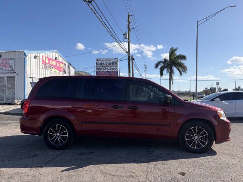 2016 Dodge Grand Caravan American Value Pkg FWD photo
